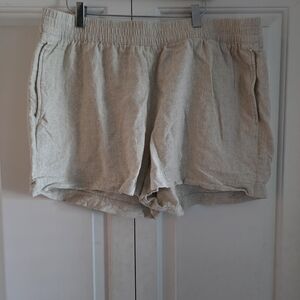 Light Beige Women's Elastic Waist Relaxed Shorts